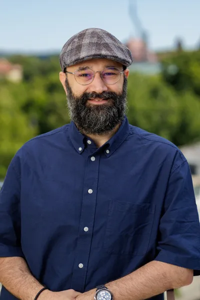 Kaweh Taher